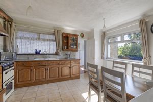 Photo 19- click for photo gallery